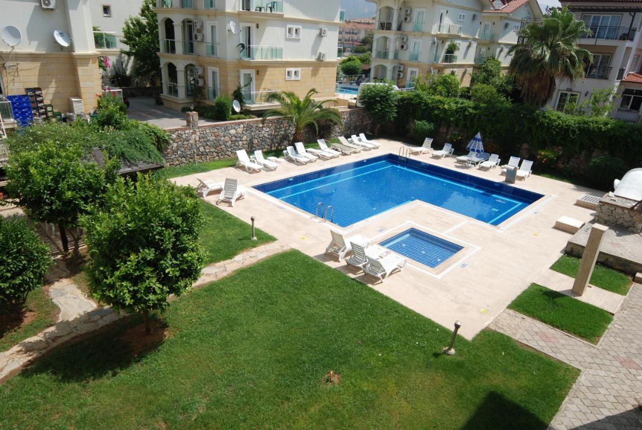 Saros Apartments Calis Beach Fethiye Esterno foto