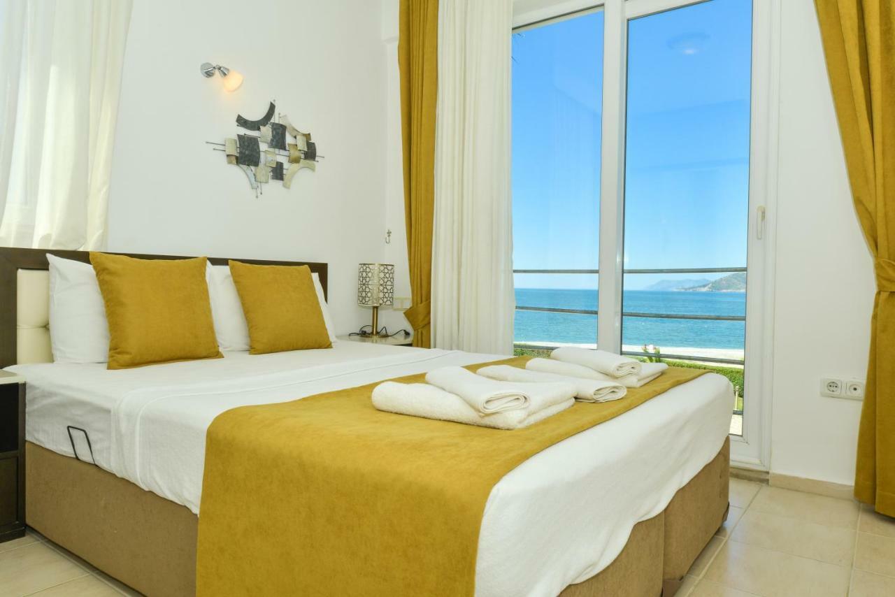Saros Apartments Calis Beach Fethiye Esterno foto