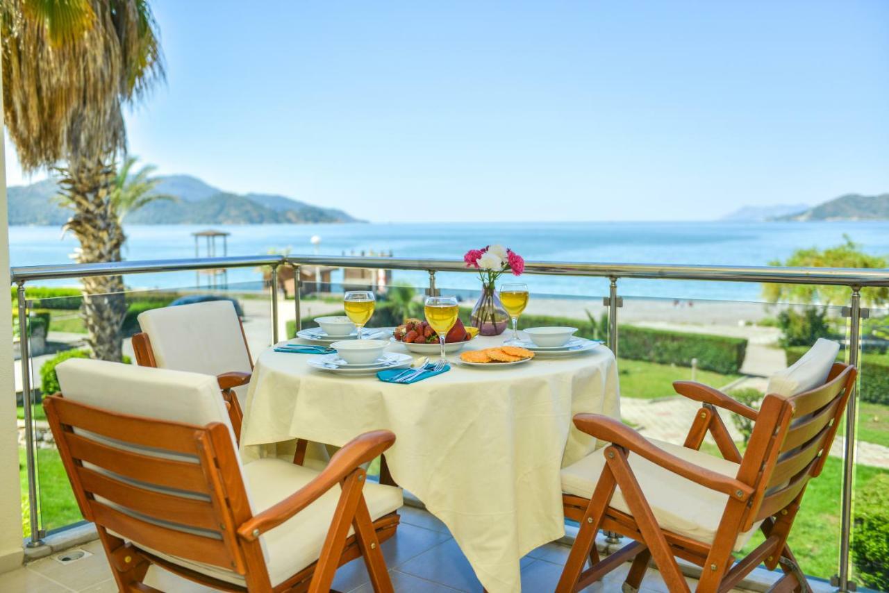 Saros Apartments Calis Beach Fethiye Esterno foto